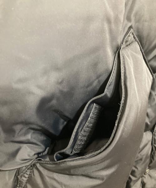 RockyMountainFeatherBed（ロッキーマウンテンフェザーベッド）RockyMountainFeatherBed (ロッキーマウンテンフェザーベッド) 2021 MODEL HERITAGE COLLECTION CHRISTY VEST　レザー　ダウンベスト　200-212-02 ブラック サイズ:46の古着・服飾アイテム