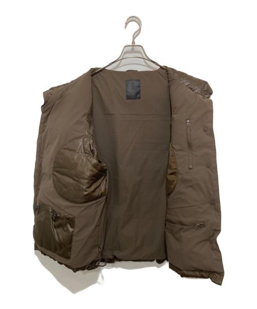 DAIWA PIER39（ダイワ ピア39）DAIWA PIER39 (ダイワ ピア39) TECH BACKPACKER DOWN VEST（テック バックパッカー ダウンベスト）BW-24023W ブラウン サイズ:Lの古着・服飾アイテム