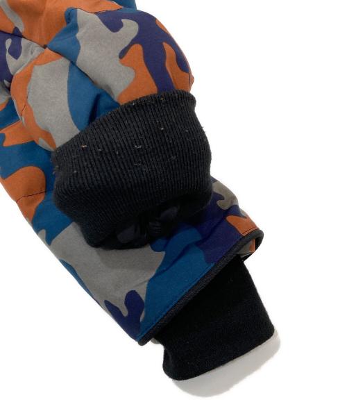 CANADA GOOSE（カナダグース）CANADA GOOSE (カナダグース) MACMILLAN PARKA（マクミランパーカ カモフラージュプリント）　3804MAP グレー サイズ:Lの古着・服飾アイテム