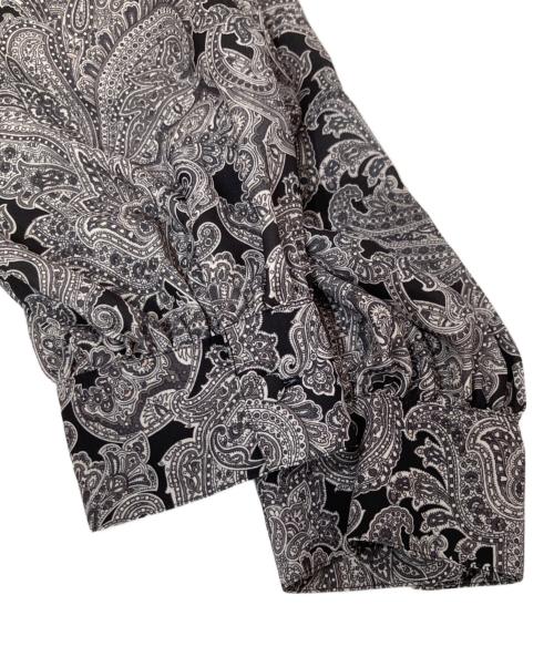 23区（ニジュウサンク）23区 (ニジュウサンク) 【洗える】Rattiペイズリープリント ティアード ワンピース ブラック サイズ:44の古着・服飾アイテム