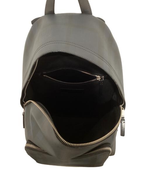 BURBERRY（バーバリー）BURBERRY (バーバリー) チェックバックパック 4031566 バックパック - マルチカラー ネイビーの古着・服飾アイテム