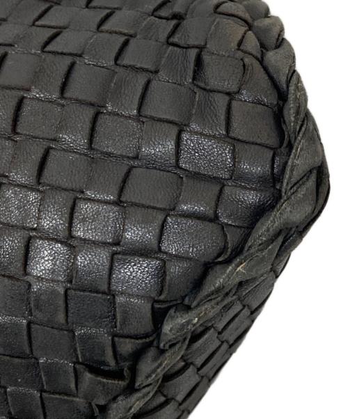 BOTTEGA VENETA（ボッテガベネタ）BOTTEGA VENETA (ボッテガベネタ) イントレチャートワンショルダーバッグ　115654 V0013 2040 ブラックの古着・服飾アイテム
