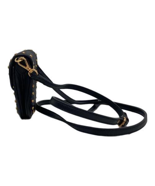 MIU MIU（ミュウミュウ）MIU MIU (ミュウミュウ) ロゴ　キルティングスタッズミニショルダーバッグ ブラックの古着・服飾アイテム