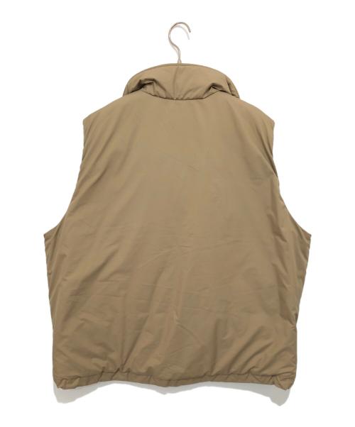 GOLDWIN（ゴールドウイン）GOLDWIN (ゴールドウイン) Bshop (ビショップ) Bshop別注 インサレーションベスト GL22703PB ベージュ サイズ:Lの古着・服飾アイテム