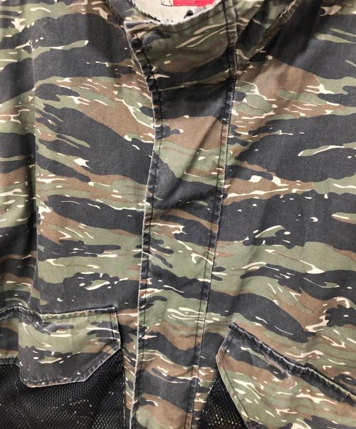 SUPREME（シュプリーム）Supreme (シュプリーム) Mesh Pocket Belted Cargo Jacket メッシュポケットベルテッドカーゴジャケット ボックスロゴ グリーン サイズ:Sの古着・服飾アイテム