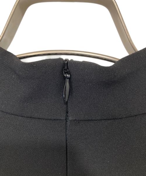ADORE（アドーア）ADORE (アドーア) ボタニカルレースワンピース ブラック サイズ:38の古着・服飾アイテム