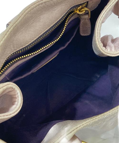 MIU MIU（ミュウミュウ）MIU MIU (ミュウミュウ) Miu Miu Mughetto Pink Vitello Lux Leather Bow Small Top Handle Bag　レザーショルダーバッグ　RN0686 ピンクの古着・服飾アイテム