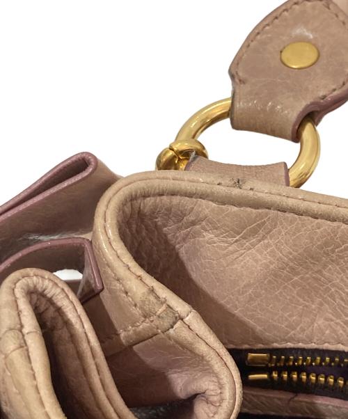 MIU MIU（ミュウミュウ）MIU MIU (ミュウミュウ) Miu Miu Mughetto Pink Vitello Lux Leather Bow Small Top Handle Bag　レザーショルダーバッグ　RN0686 ピンクの古着・服飾アイテム