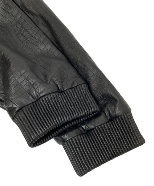 MARINA RINALDI（マリナリナルディ）MARINA RINALDI (マリナリナルディ) 型押しレザージャケット / ノーカラージャケット ブラック サイズ:13の古着・服飾アイテム