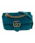 GUCCI（グッチ）の古着「GGマーモント キルティングベルベット チェーンショルダーバッグ　446744」｜グリーン