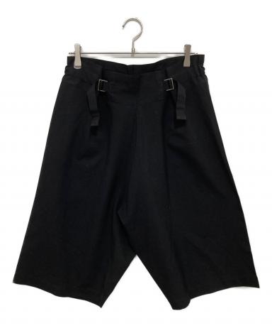 me ISSEY MIYAKE（ミーイッセイ ミヤケ） プリーツハーフパンツ 中古・古着通販】me ISSEY MIYAKE (ミーイッセイ ミヤケ) デザイン