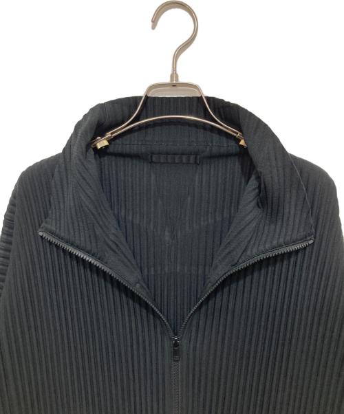 HOMME PLISSE ISSEY MIYAKE（オム プリッセ イッセイ ミヤケ）HOMME PLISSE ISSEY MIYAKE (オム プリッセ イッセイ ミヤケ) 25SS BASICS プリーツジップアップジャケット HP55-JL440 ブラック サイズ:2の古着・服飾アイテム