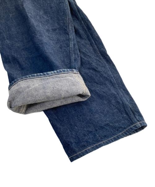 COMOLI（コモリ）COMOLI (コモリ) ベルテッドパンツデニムパンツ 	S03-03012 インディゴ サイズ:2の古着・服飾アイテム