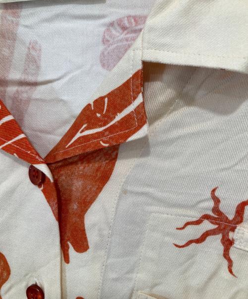 Acne studios（アクネ ストゥディオズ）Acne studios (アクネ ストゥディオズ) アロハ オープンカラーシャツ   FN-WN-BLOU00320 アイボリー サイズ:36の古着・服飾アイテム