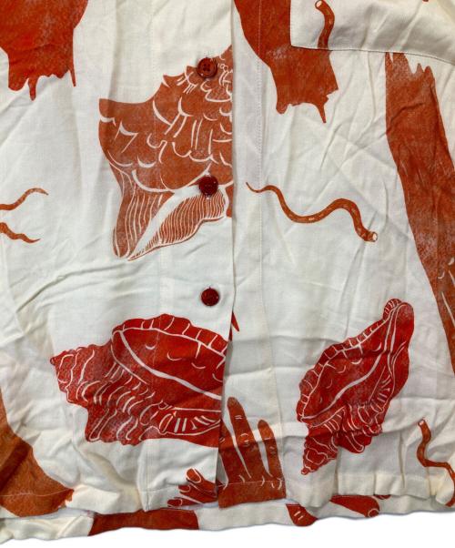 Acne studios（アクネ ストゥディオズ）Acne studios (アクネ ストゥディオズ) アロハ オープンカラーシャツ   FN-WN-BLOU00320 アイボリー サイズ:36の古着・服飾アイテム