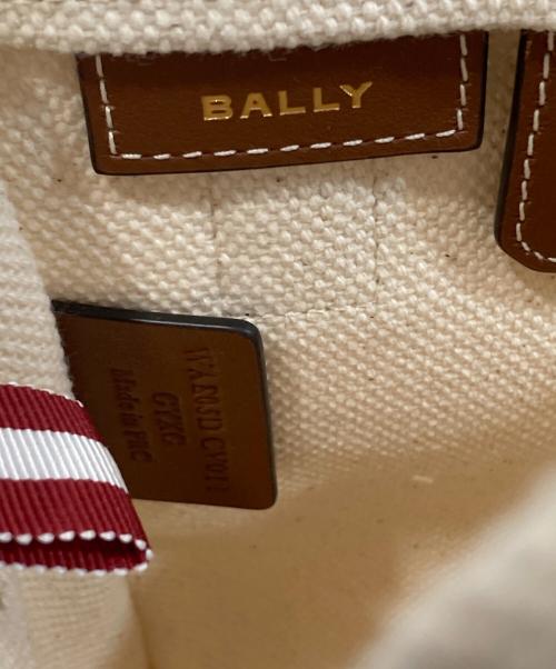 BALLY（バリー）BALLY (バリー) AKELEI TOTE XS ミニ トートバッグ キャンバス　アケライトートXS　WAE05D アイボリーの古着・服飾アイテム