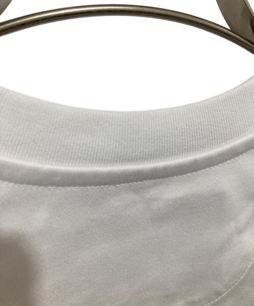 FENDI（フェンディ）FENDI (フェンディ) FRAGMENT DESIGN (フラグメントデザイン) コラボTシャツ　23FW FY1144 AQJN ホワイト サイズ:Sの古着・服飾アイテム