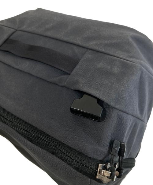 ARC'TERYX（アークテリクス）ARC'TERYX (アークテリクス) コバートケース C/O　12403 グレーの古着・服飾アイテム