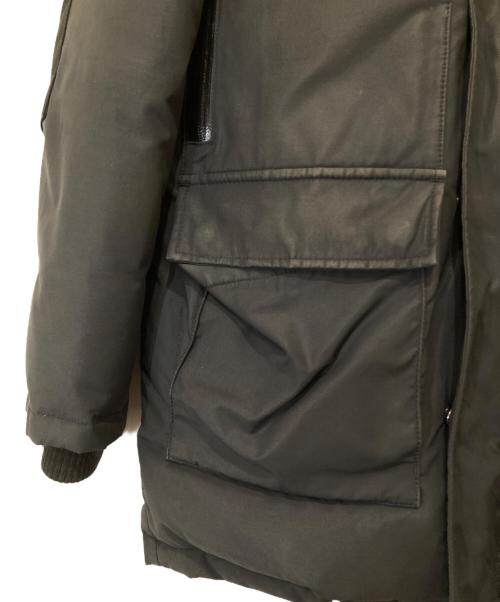 OSC CROSS（オーエスシー クロス）OSC CROSS (オーエスシー クロス) 襟ファー　フーデッドダウンジャケット ブラック サイズ:Sの古着・服飾アイテム