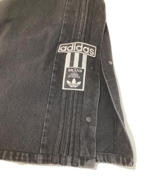 adidas（アディダス）adidas (アディダス) アディブレイク デニムジーンズ　IS2853 ブラック サイズ:25の古着・服飾アイテム