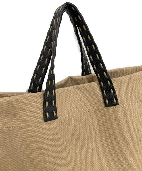 FENDI（フェンディ）FENDI (フェンディ) セレリアトートバッグ ベージュの古着・服飾アイテム