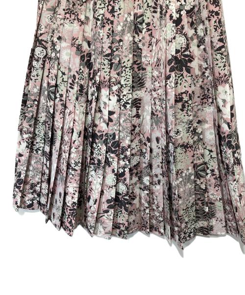 SEVEN TEN by MIHO KAWAHITO（セブン テン バイ ミホ カワヒト）SEVEN TEN by MIHO KAWAHITO (セブン テン バイ ミホ カワヒト) プリントプリーツスカート　7A306 ピンク サイズ:Sの古着・服飾アイテム