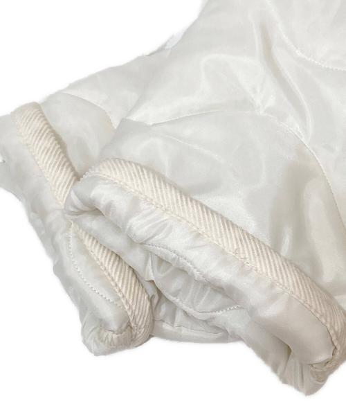 LAVENHAM（ラベンハム）LAVENHAM (ラベンハム) YLEVE (イレーヴ) スタンドカラーキルティングコート LV6039 ホワイト サイズ:XSの古着・服飾アイテム