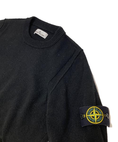 STONE ISLAND（ストーンアイランド）STONE ISLAND (ストーンアイランド) クルーネックニット　23AW 7915508A3 A0029 ブラック サイズ:Mの古着・服飾アイテム