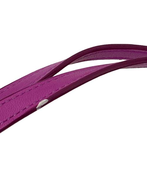 LOEWE（ロエベ）LOEWE (ロエベ) Pleated Leather Bracelet Pouch（プリーツレザー ブレスレットポーチ）A912P84X27 ショッキングピンクの古着・服飾アイテム