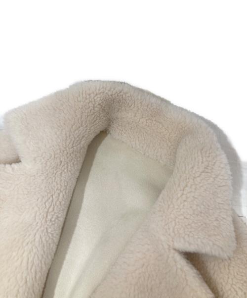 HER.（ハー）HER. (ハー) ボアショートコート　	7044101 ホワイト サイズ:FREEの古着・服飾アイテム