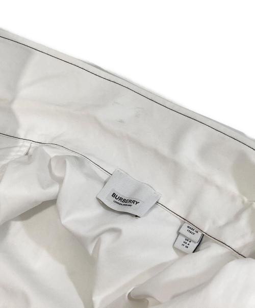 BURBERRY（バーバリー）BURBERRY (バーバリー) ドッキングミニワンピ　4564507/70B ホワイト サイズ:38の古着・服飾アイテム