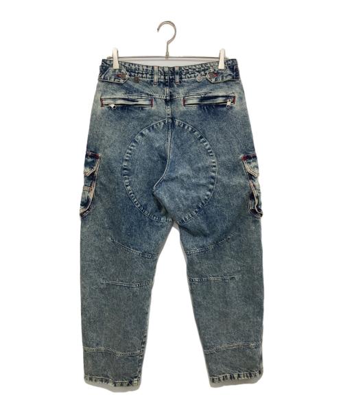 DIESEL（ディーゼル）DIESEL (ディーゼル) ルーズフィットデニムカーゴパンツ A09535 0EMAN V インディゴ サイズ:28の古着・服飾アイテム