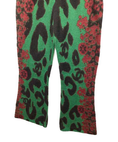 CHANEL（シャネル）CHANEL (シャネル) 総柄ニットパンツ 23AW 56P75325K10782 グリーン サイズ:36の古着・服飾アイテム