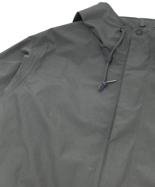 nanamica（ナナミカ）nanamica (ナナミカ) GORE-TEX Shell Coat　フーデッドシェルコート　SUBF921 グレー サイズ:Mの古着・服飾アイテム