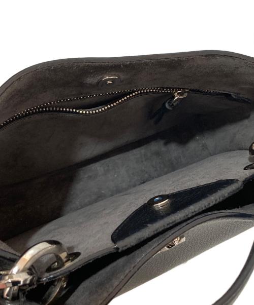 JIMMY CHOO（ジミーチュウ）JIMMY CHOO (ジミーチュウ) VARENNE TOP HANDLE MINI BAG（ヴァレンヌ トップハンドル ミニバッグ）/ 2WAYショルダーバッグ ブラックの古着・服飾アイテム