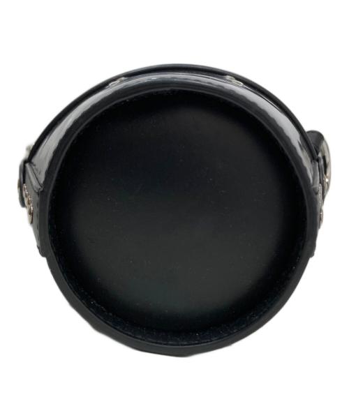 Maison Margiela（メゾンマルジェラ）Maison Margiela (メゾンマルジェラ) ミニファイアーバケットクロスボディバッグ ブラックの古着・服飾アイテム