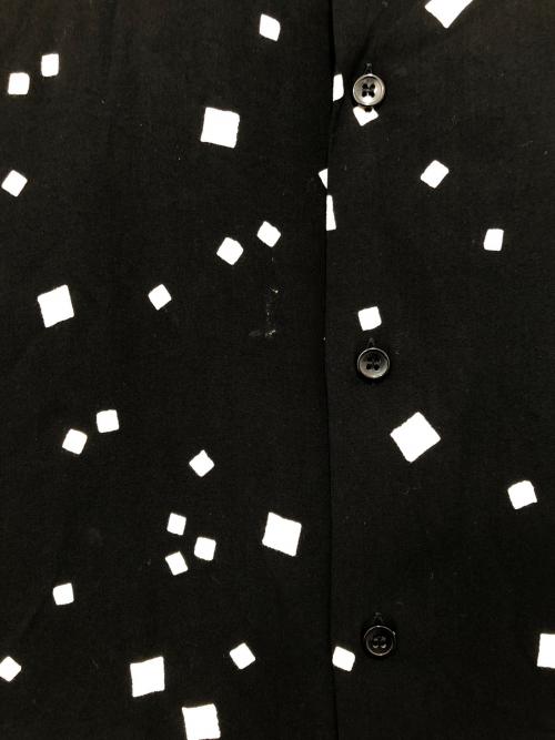 Saint Laurent Paris（サンローランパリ）Saint Laurent Paris (サンローランパリ) VISCOSE CAMPUS SS SHIRTS ブラック サイズ:37の古着・服飾アイテム
