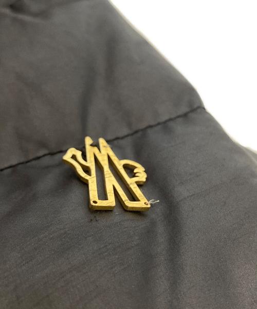 MONCLER（モンクレール）MONCLER (モンクレール) NANTES ベルト付きフーデッドダウンコート　920-093-49349-10 ブラック サイズ:00の古着・服飾アイテム