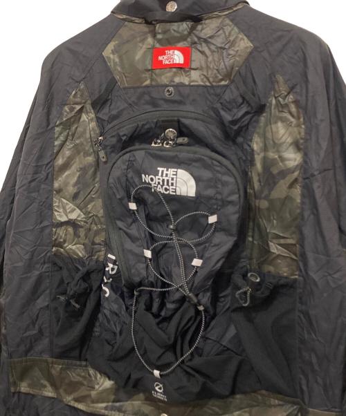 THE NORTH FACE（ザ ノース フェイス）THE NORTH FACE eYe COMME des GARCONS JUNYAWATANABE MAN ナイロンタフタプリントカスタマイズ ジャケット  AD2018 WC-J922 ブラック×オリーブ サイズ:Mの古着・服飾アイテム