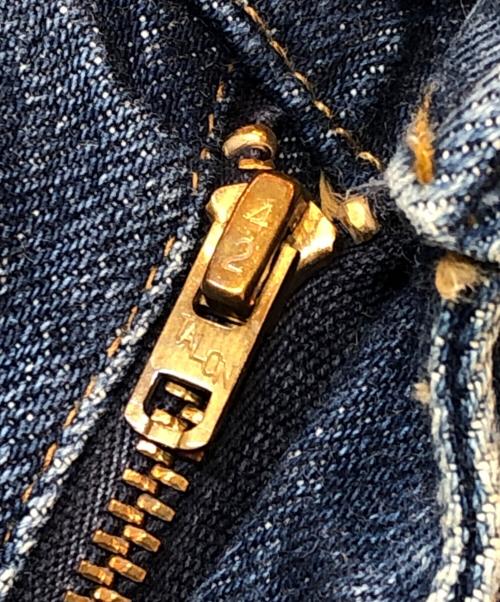 LEVI'S（リーバイス）LEVI'S (リーバイス) 70's 66前期 517 ブーツカットデニム 76年製 ボタン裏16 USA製 42TALON  インディゴ サイズ:W31×L33(実寸 W75cm×L79cm)の古着・服飾アイテム