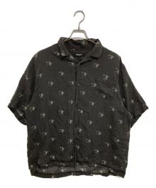 UNDERCOVER×STAR WARS（アンダーカバー×スターウォーズ）の古着「総柄 レーヨンオープンカラーシャツ / 半袖シャツ」｜ブラック