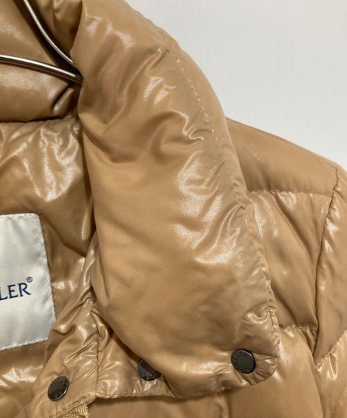 MONCLER（モンクレール）MONCLER (モンクレール) CLAIRY クレイリー ダウンジャケット 120934593405 ベージュの古着・服飾アイテム