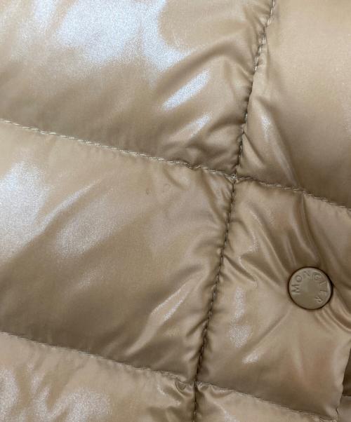 MONCLER（モンクレール）MONCLER (モンクレール) CLAIRY クレイリー ダウンジャケット 120934593405 ベージュの古着・服飾アイテム