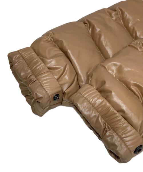 MONCLER（モンクレール）MONCLER (モンクレール) CLAIRY クレイリー ダウンジャケット 120934593405 ベージュの古着・服飾アイテム