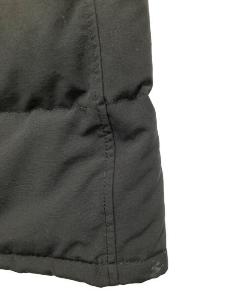 CANADA GOOSE（カナダグース）CANADA GOOSE (カナダグース) MACKENZIE PARKA　マッケンジーパーカー　フーデッドダウンコート　2302JL ブラック サイズ:Mの古着・服飾アイテム