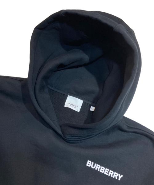 BURBERRY（バーバリー）BURBERRY (バーバリー) Coordinates Print Cotton Blend Hooded Poncho　フーデッドポンチョ　80644211 ブラック サイズ:FREEの古着・服飾アイテム