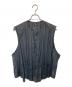 ISSEY MIYAKE（イッセイミヤケ）の古着「プリーツベスト　ME51-FE144　黒タグ」｜ブラック