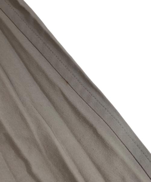 ISSEY MIYAKE（イッセイミヤケ）ISSEY MIYAKE (イッセイミヤケ) プリーツテーラードジャケット　黒タグ WHITE LABEL　ME34FD551 グレー サイズ:2の古着・服飾アイテム