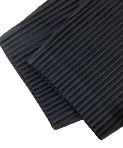 HOMME PLISSE ISSEY MIYAKE（オム プリッセ イッセイ ミヤケ）HOMME PLISSE ISSEY MIYAKE (オム プリッセ イッセイ ミヤケ) プリーツパンツ ブラック サイズ:3の古着・服飾アイテム