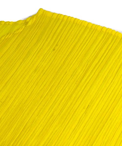 ISSEY MIYAKE（イッセイミヤケ）ISSEY MIYAKE (イッセイミヤケ) プリーツカットソー イエロー サイズ:Lの古着・服飾アイテム